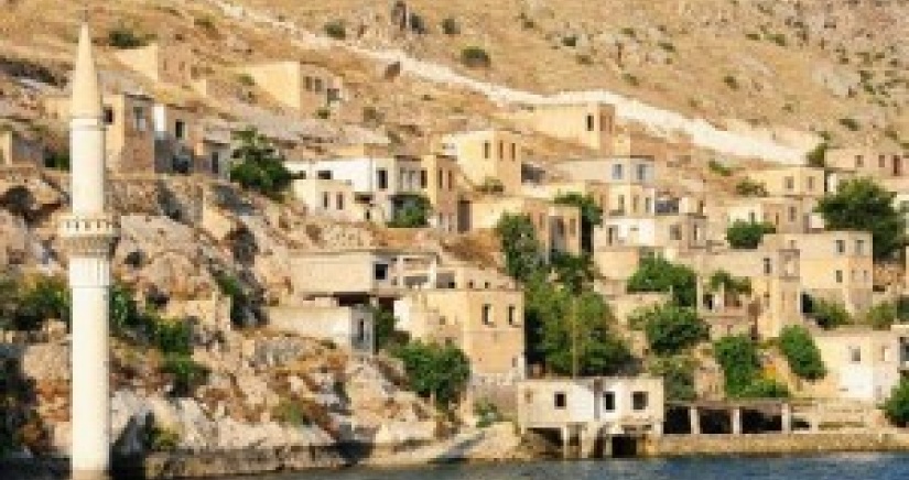 6 GECE 7 GÜN DOLU DOLU DOĞU ANADOLU ( AMSTERDAM - ADANA - AMSTERDAM)