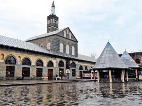 6 GECE 7 GÜN DOLU DOLU DOĞU ANADOLU ( AMSTERDAM - ADANA - AMSTERDAM)