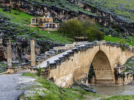 6 GECE 7 GÜN DOLU DOLU DOĞU ANADOLU ( AMSTERDAM - ADANA - AMSTERDAM)