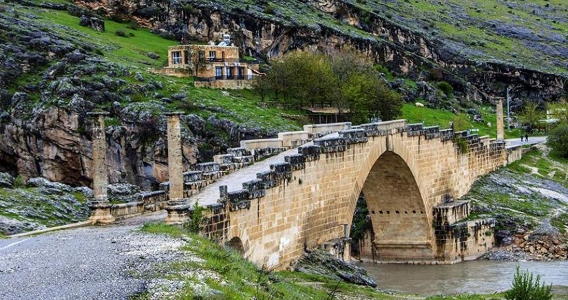 6 GECE 7 GÜN DOLU DOLU DOĞU ANADOLU ( AMSTERDAM - ADANA - AMSTERDAM)