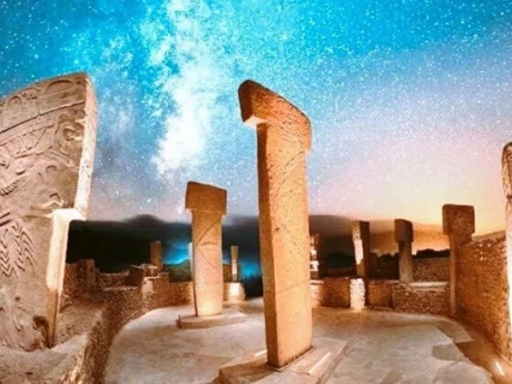 6 GECE 7 GÜN DOLU DOLU DOĞU ANADOLU ( AMSTERDAM - ADANA - AMSTERDAM)