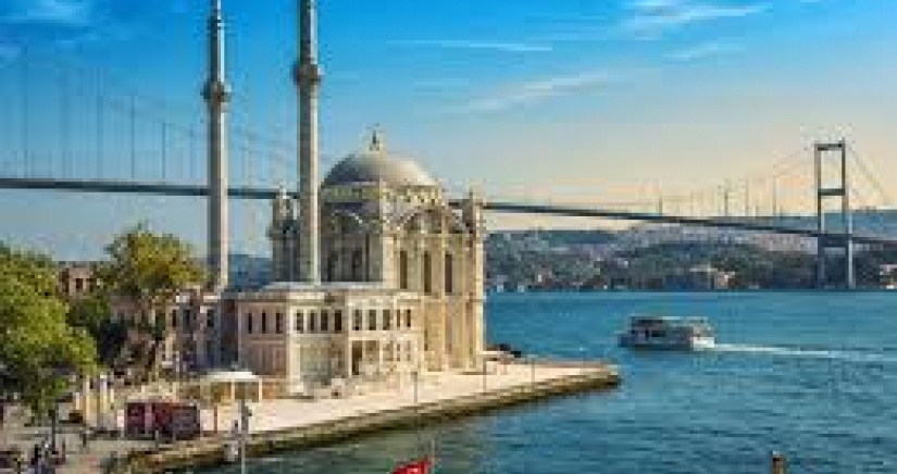 İSTANBUL VE ADALAR 1 GECE KONAKLAMALI