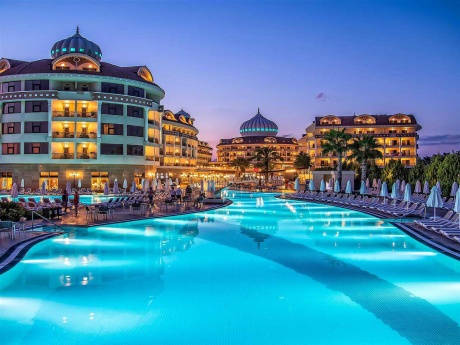 Kirman Belazur Resort & Spa