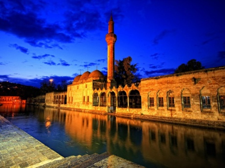 6 GECE 7 GÜN DOLU DOLU DOĞU ANADOLU ( AMSTERDAM - KONYA - AMSTERDAM)